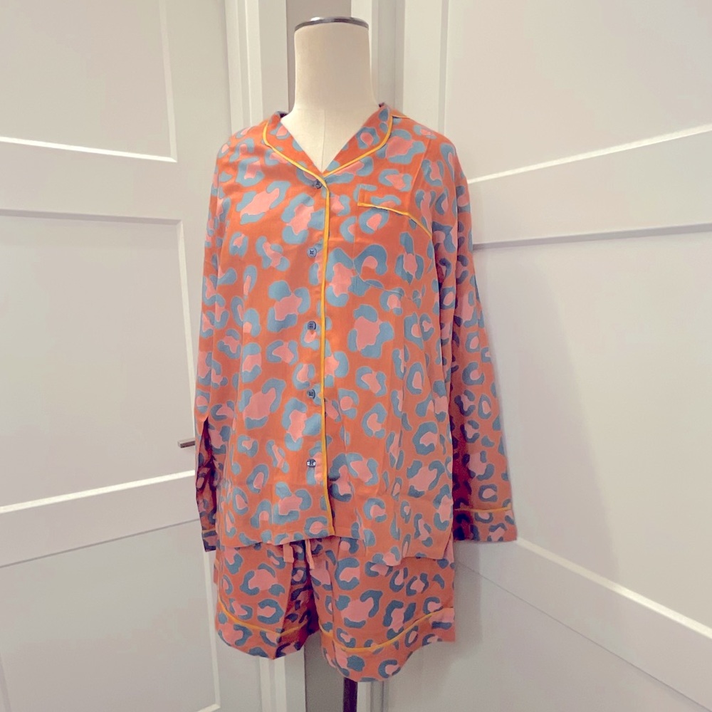 🐆 Powder Leopard Pyjamas (pajamas)🐆 - Picture 3 of 14